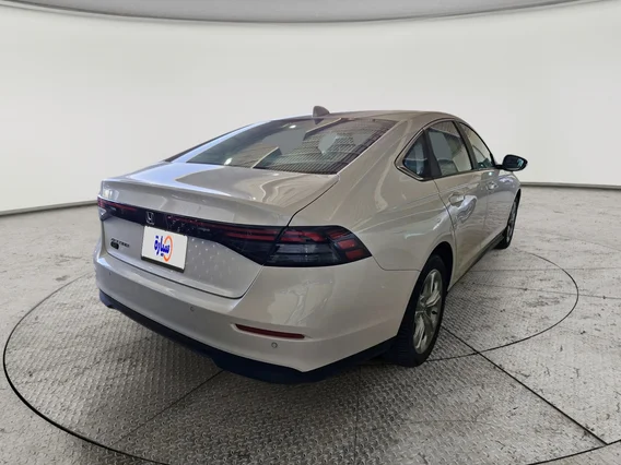 هوندا اكورد LX 2025 