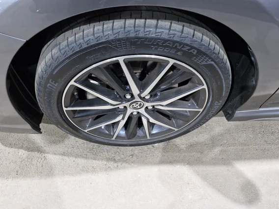 تويوتا كامري SE V6 2024 