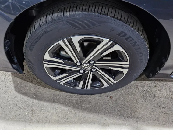 Toyota Yaris  Y Plus 2024 