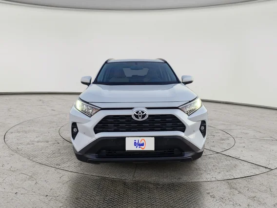 Toyota RAV4 XLE 2024 