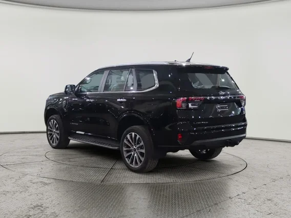 Ford Everest Limited 2025 دبل