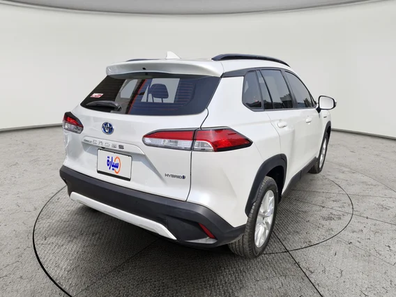 تويوتا كورولا كروس XLE HEV 2024 