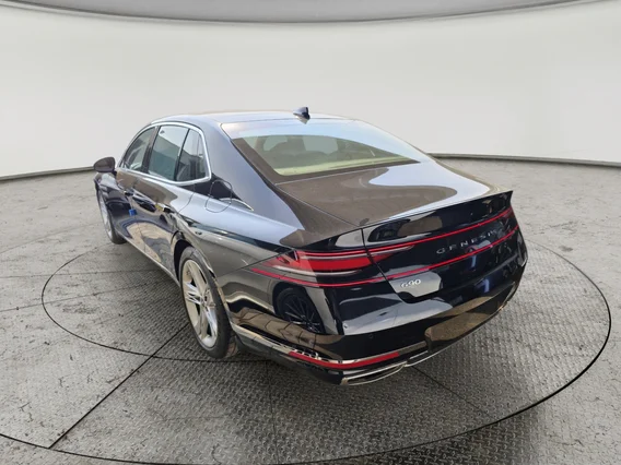 جينيسيس G90 Royal 2025 