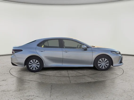 Toyota Camry  LE 2024 