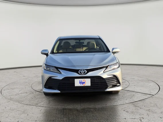 Toyota Camry  LE 2024 