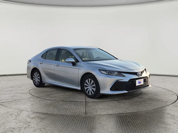 Toyota Camry  LE 2024 
