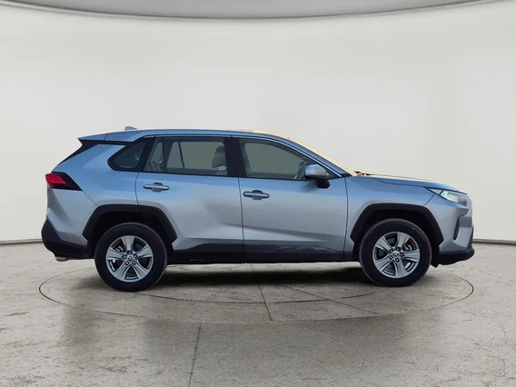 Toyota RAV4 LE 2023 