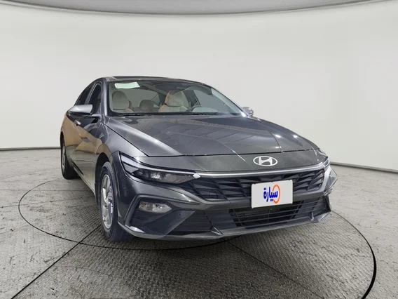 Hyundai Elantra Smart 2024 