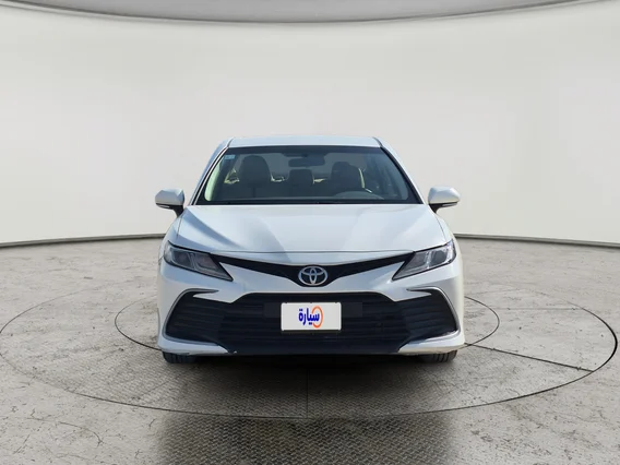 تويوتا كامري LE 2022 