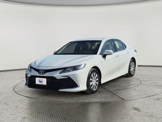 تويوتا كامري LE 2022 