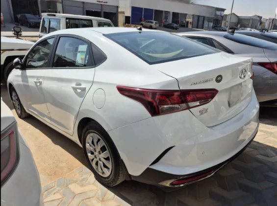 هيونداي اكسنت سمارت 2022 