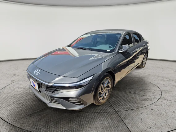 Hyundai Elantra Smart 2025 