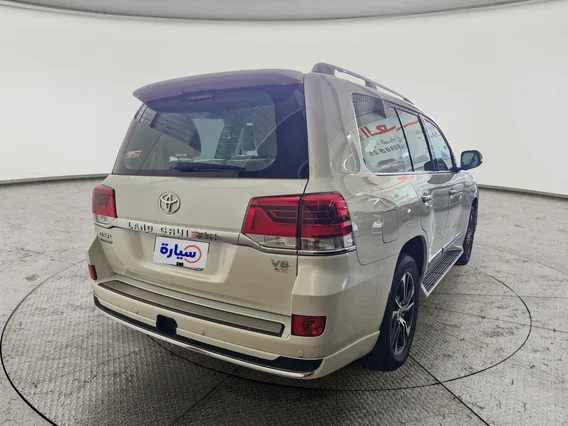تويوتا لاندكروزر Grand Touring 2021 دبل