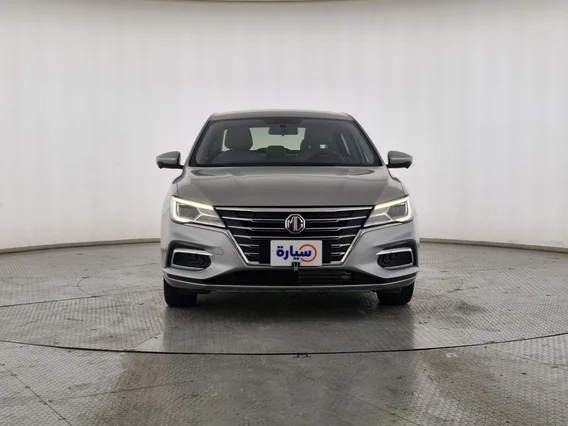 ام جي 5 LUX 2023 