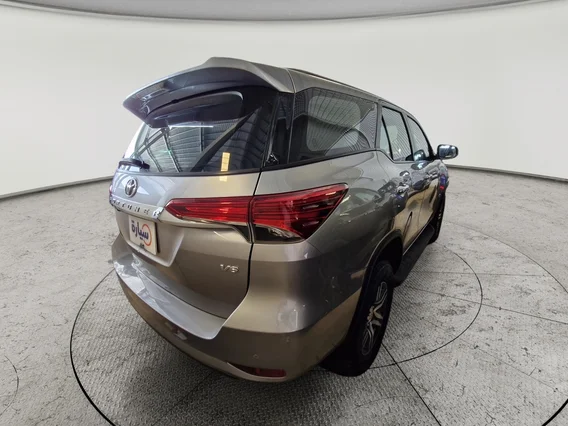 Toyota Fortuner VX 2021 دبل