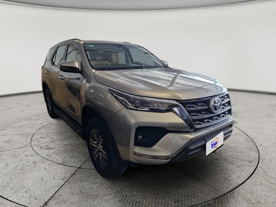 Toyota Fortuner VX 2021 دبل