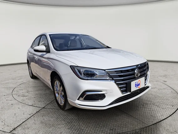 ام جي 5 STD 2024 