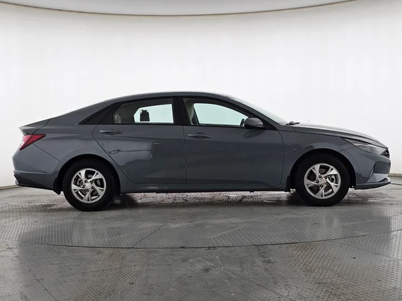 Hyundai Elantra Fleet 2022 