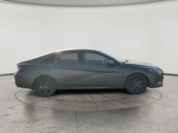 Hyundai Elantra Smart 2023 