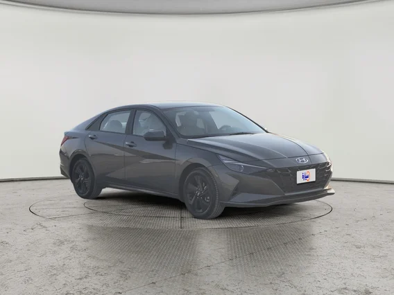 Hyundai Elantra Smart 2023 