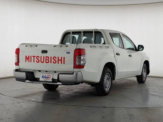 Mitsubishi L200 DC 4x2 2022 