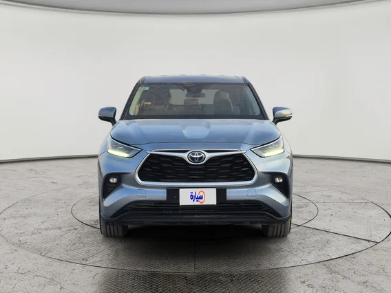 Toyota Highlander LE 2021 