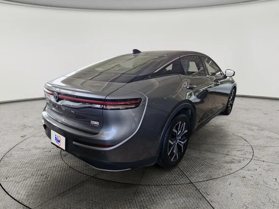 Toyota Crown Premium 2025 