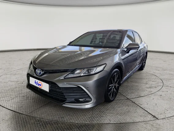 Toyota Camry  GLE 2024 