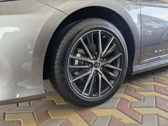 Toyota Camry  GLE 2024 