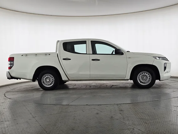 ميتسوبيشي L200 DC 4x2 2022 