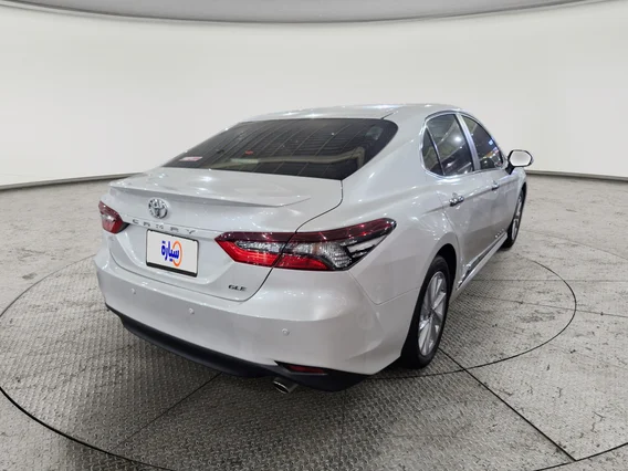 تويوتا كامري GLE 2022 