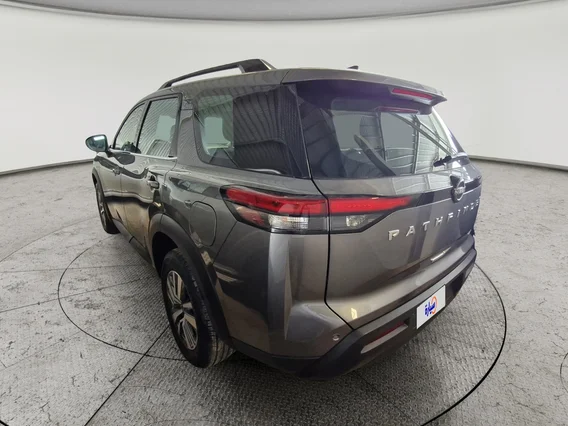 نيسان باثفندر S 2023 