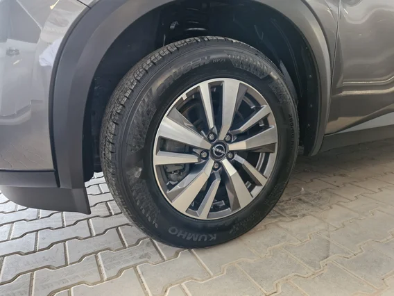 Nissan Pathfinder S 2023 