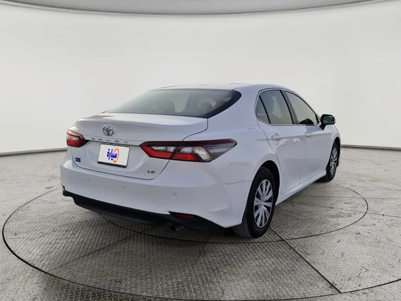 Toyota Camry  LE 2024 