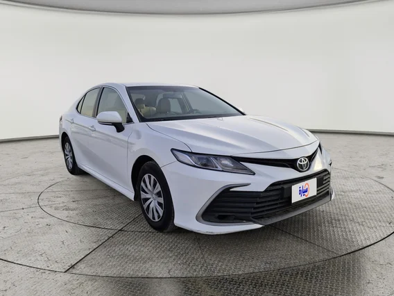 Toyota Camry  LE 2024 