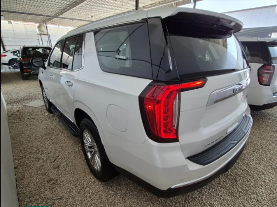 GMC Yukon SLT 2022 دبل