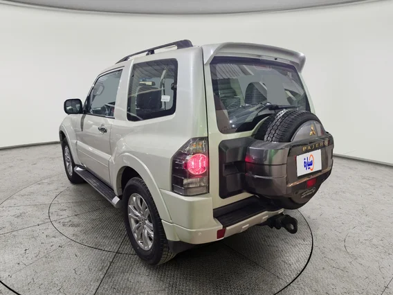 ميتسوبيشي باجيرو GLS 3Doors 2022 دبل