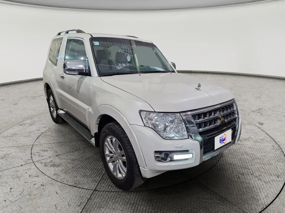 ميتسوبيشي باجيرو GLS 3Doors 2022 دبل