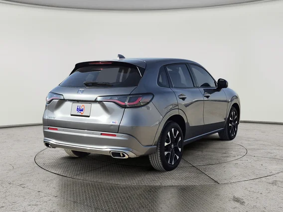 هوندا ZR-V اي اكس 2024 