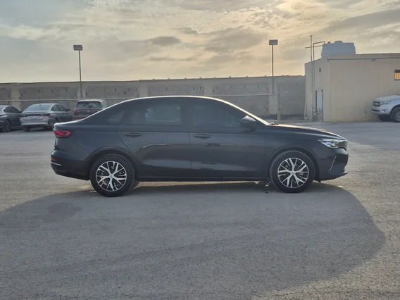 جيلي امجراند GS 2023 