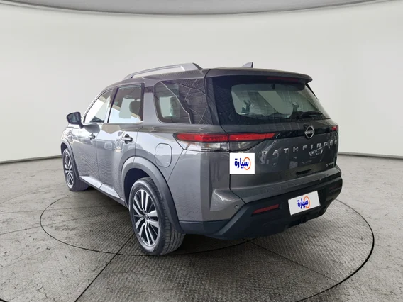 نيسان باثفندر SV 2023 