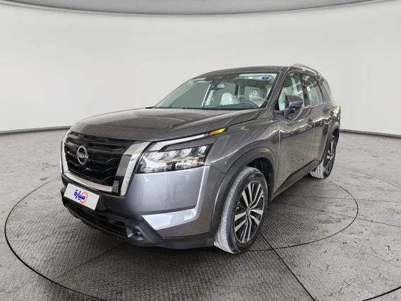 Nissan Pathfinder SV 2023 