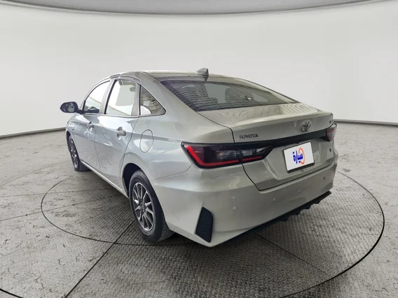 تويوتا يارس Y 2023 