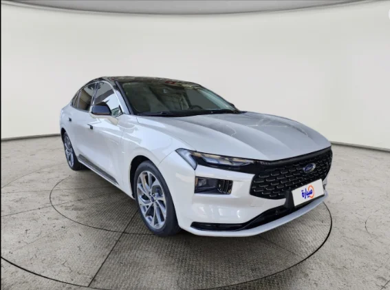 فورد تورس تيتانيوم 2025 