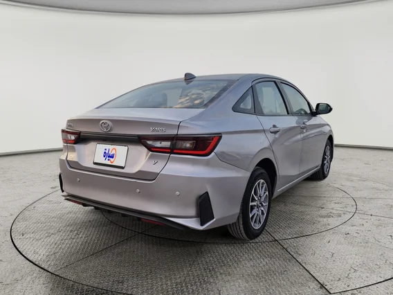 تويوتا يارس Y 2024 