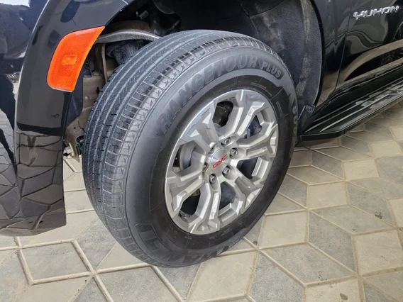 GMC Yukon SLE 2023 دبل