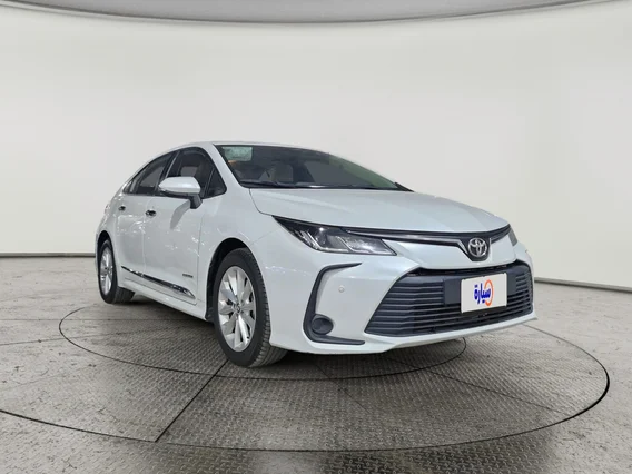 تويوتا كورولا XLI Executive Moonroof 2022 