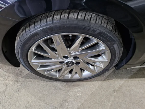 Hyundai Grandeur  2021 