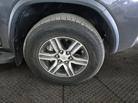 Toyota Fortuner GX 2021 دبل