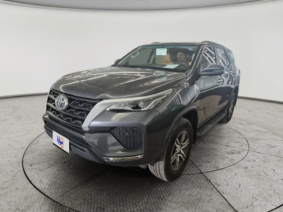 Toyota Fortuner GX 2021 دبل